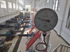 2019年8月17日自來水廠日流量、水壓